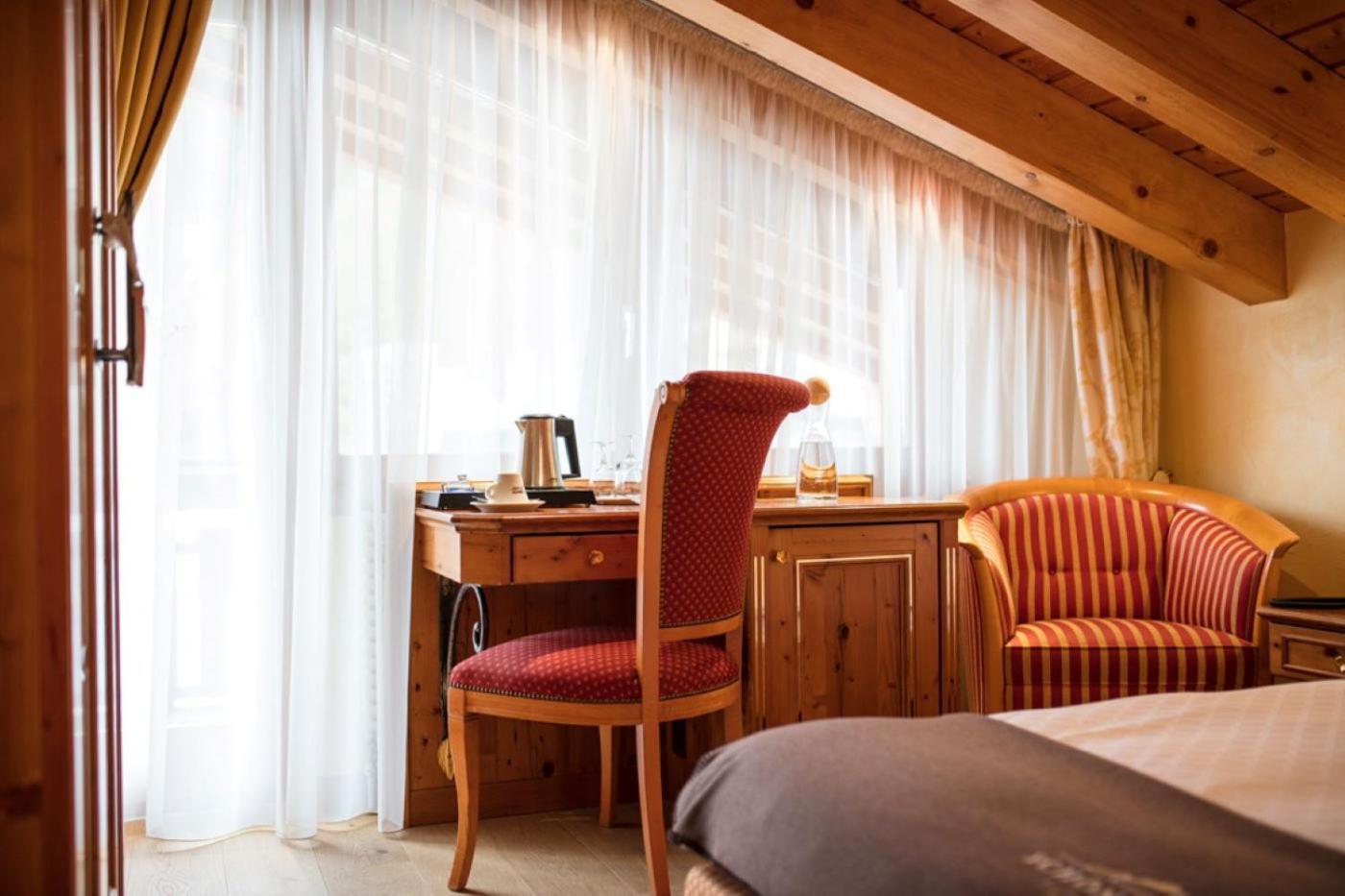 Relais & Chateaux Schoenegg Церматт Экстерьер фото