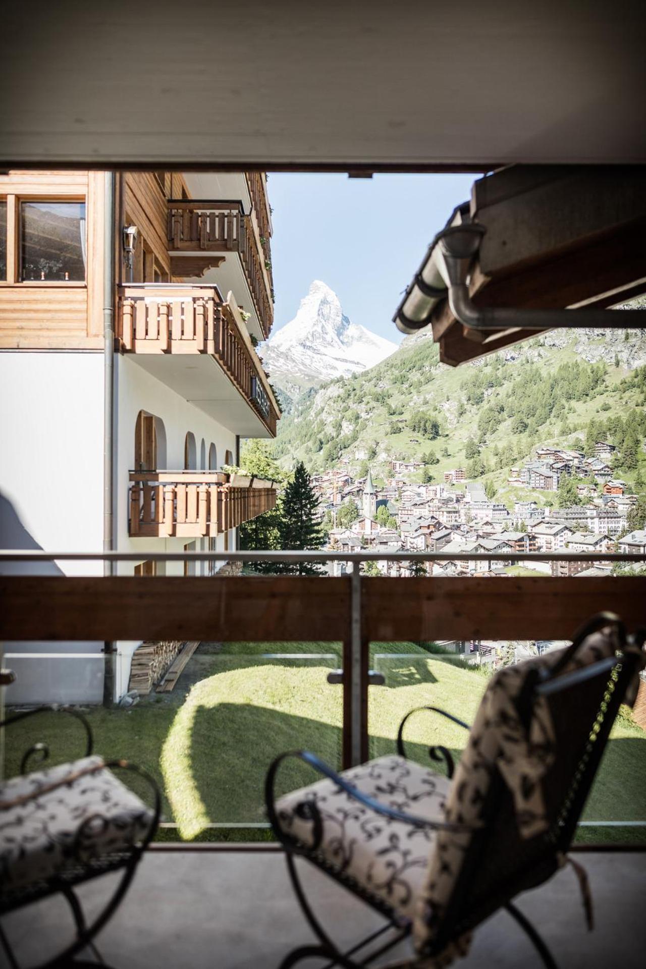 Relais & Chateaux Schoenegg Церматт Экстерьер фото
